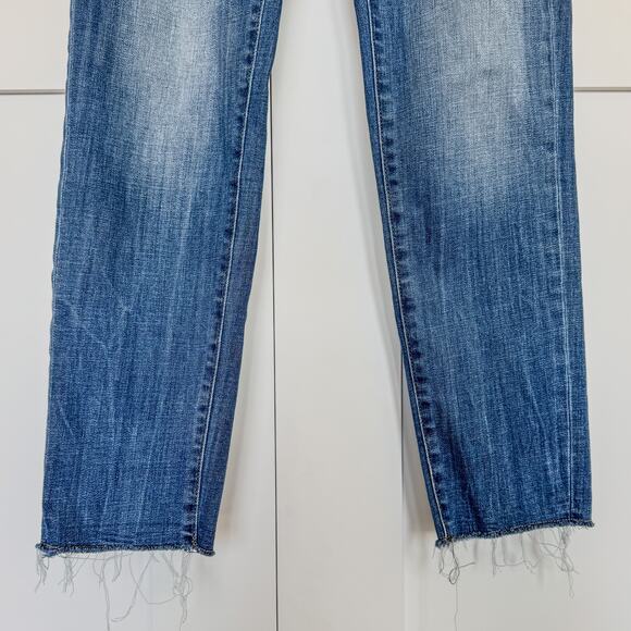 White House Black Market, Mid Rise Girlfriend Everyday Soft Jeans-Women's Size 2 - Picture 3 of 10